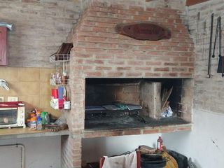 Foto 56 de Casa en venta - 3 dormitorios 2 baños - cochera - 200mts2- La Plata