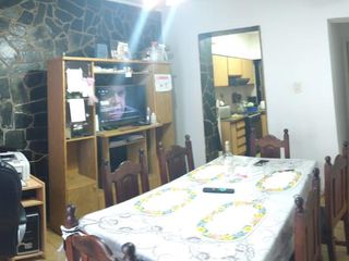 Foto 24 de Casa en venta - 3 dormitorios 2 baños - cochera - 200mts2- La Plata