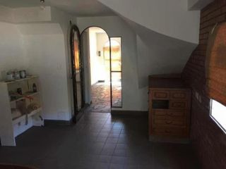 Foto 11 de Casa en venta - 3 dormitorios 2 baños 1 cochera - 137mts2 - La Plata