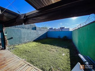 Foto 24 de Casa en venta - 2 dormitorios 1 baño - Cocheras - 162.23m2 - Villa Elvira, La Plata