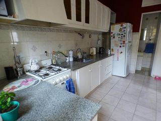 Foto 12 de Casa en venta - 3 dormitorios 3 baños - 130 mts2 - La Plata