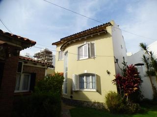Foto 42 de Casa en venta - 3 dormitorios 3 baños - 130 mts2 - La Plata