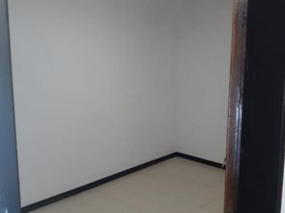 Foto 19 de Venta en bloque de 2 depósitos - 189,12mts2 - La Plata