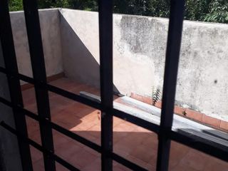 Foto 20 de Venta en bloque de 2 depósitos - 189,12mts2 - La Plata