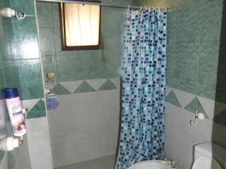 Foto 15 de Casa en venta - 2 dormitorios 2 baños - Cochera - 250mts2 - San Carlos, La Plata