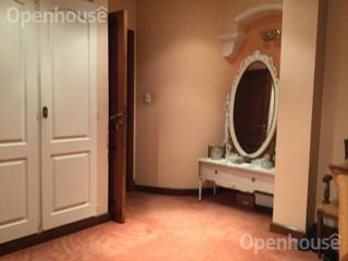 Foto 17 de VENTA DE EXCELENTE CASA DE 381 M2 CON PISCINA Y QUINCHO EN CENTRO DE PTE DERQUI - A REFACCIONAR