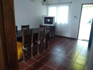 Foto 8 de PH en venta - 2 Dormitorios 1 Baño - Cochera - 100Mts2 - Las Toninas