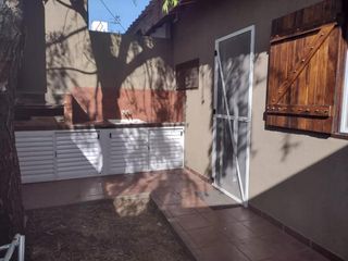 Foto 10 de PH en venta - 2 Dormitorios 1 Baño - Cochera - 100Mts2 - Las Toninas