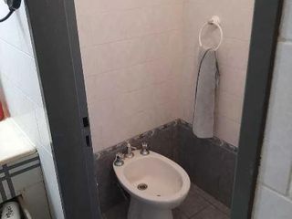 Foto 8 de Casa en venta - 3 dormitorios 2 baños - Cochera - 144mts2 - Villa Elvira