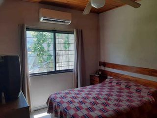 Foto 13 de Casa en venta - 3 dormitorios 2 baños - Cochera - 144mts2 - Villa Elvira
