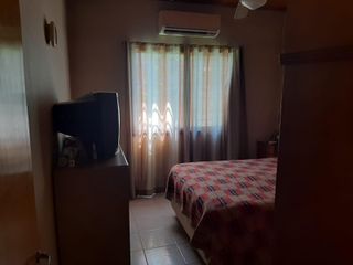 Foto 15 de Casa en venta - 3 dormitorios 2 baños - Cochera - 144mts2 - Villa Elvira