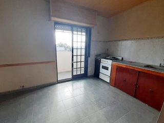 Foto 14 de Departamento en venta - 2 dormitorios 2 baños - cochera - 62mts2 - Villa Elvira