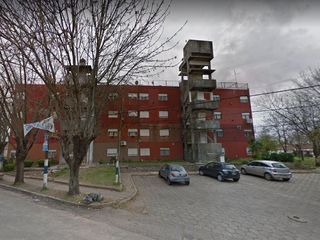 Foto 1 de Departamento en venta - 3 dormitorios 1 baños - 85 mts2 - Villa Elvira