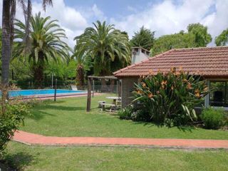 Foto 35 de Casa en venta - 5 Dormitorios 3 Baños 3 Cocheras SUM - 4886Mts2 -  Villa Elisa [FINANCIADA]