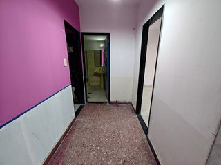 Foto 6 de Salon Planta Alta en alquiler en centro de Laferrere