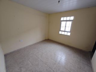 Foto 14 de Salon Planta Alta en alquiler en centro de Laferrere