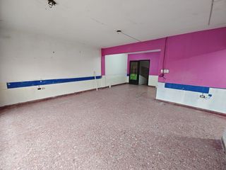 Foto 5 de Salon Planta Alta en alquiler en centro de Laferrere