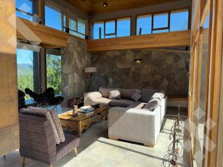 Foto 8 de VENTA CASA 4 DORMITORIOS - CHAPELCO GOLF - SAN MARTIN DE LOS ANDES