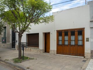Foto 2 de Casa céntrica en venta