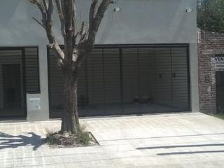 Foto 3 de Dúplex en venta - 2 Dormitorios 1 Baño - Cochera - 83 mts2 - Los Hornos, La Plata