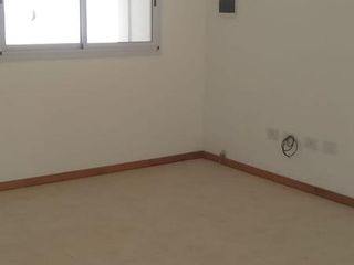 Foto 15 de Dúplex en venta - 2 Dormitorios 1 Baño - Cochera - 83 mts2 - Los Hornos, La Plata