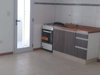 Foto 12 de Dúplex en venta - 2 Dormitorios 1 Baño - Cochera - 83 mts2 - Los Hornos, La Plata