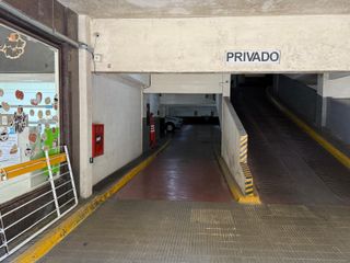 Foto 1 de Cochera CUBIERTA en Recoleta - Ayacucho y Av. Cordoba