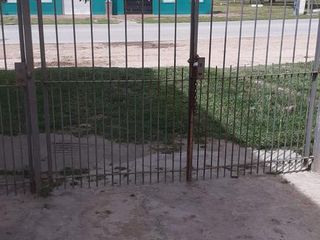 Foto 4 de Casa en venta - 2 dormitorios 2 baños - jardín - 177.72mts2 - Punta Lara, Ensenada