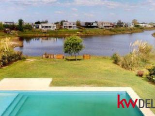 Foto 9 de Casa en Venta a la Laguna, 6 Ambientes, en Barrio El Cantón-Norte, Escobar, GBA Norte