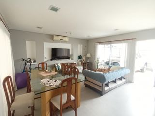 Foto 32 de VENTA PH TIPO DUPLEX 3 AMBIENTES COCHERA QUILMES