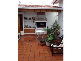 Foto 6 de CHALET 5 AMB, GGE, PATIO C/PARRILLA