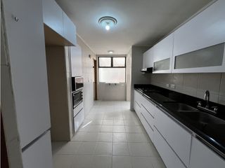 Foto 11 de APARTAMENTO EXCLUSIVO EL POBLADO