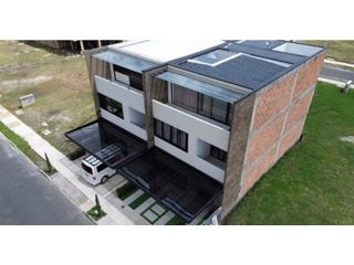 Foto 3 de Hermoso lote en Marinilla