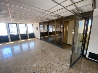 Foto 8 de SE VENDE O ARRIENDA OFICINA CON UBICACIÓN CENTRAL, SANTA MARTA
