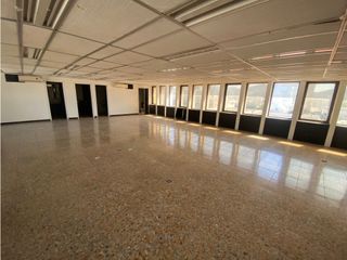 Foto 2 de SE VENDE O ARRIENDA OFICINA CON UBICACIÓN CENTRAL, SANTA MARTA