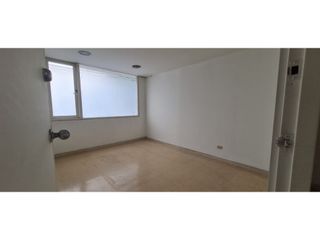 Foto 12 de RENTO BODEGA 351M2 - AUTO NORTE CON 104 ZONA MEDICA PASADENA
