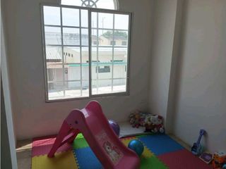 Foto 17 de VENDO HERMOSA CASA EN SAMANES 6 GUAYAQUIL