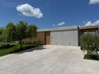 Foto 25 de Casa en  venta al rio en Naudir- Escobar - PG