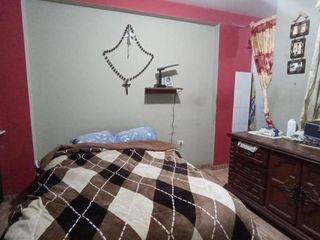 Foto 10 de Se Vende Casa De Tres Pisos Frente Al Terminal Pesquero