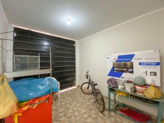 Foto 6 de Venta De Casa En Urb. Alameda De Lima Norte I, Distrito De Santa Rosa, Lima