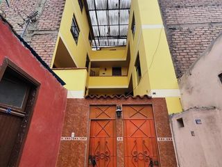 Foto 12 de Venta De Edificio En Cercado Lima
