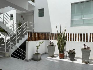 Foto 2 de VENTA DE DEPARTAMENTO AMOBLADO EN PLAYA LOS PULPOS-LURIN