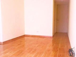 Foto 1 de VENTA DE DEPARTAMENTO EN AV. CANADA-CALLAO