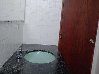 Foto 9 de VENTA DE OFICINAS EN AV. AREQUIPA-CERCADO DE LIMA