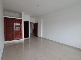 Foto 9 de VENTA DE LOCAL COMERCIAL EN AV. PALERMO-LA VICTORIA
