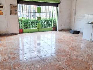 Foto 1 de Alquiler De Local Comercial En Cercado De Lima
