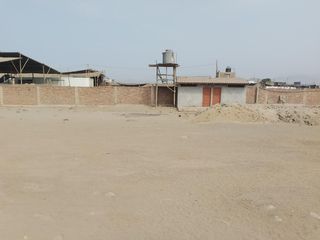 Foto 2 de Alquiler De Amplio Terreno En Lurín