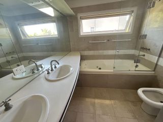 Foto 19 de Casa en venta en el Barrio Santa Maria de Tigre