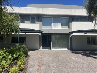 Foto 1 de Casa en venta en el Barrio Santa Maria de Tigre