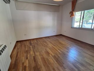 Foto 7 de Casa en  Alquiler 3 dorm,3 baños,cochera doble,jardin -Altos de Manantiales-
